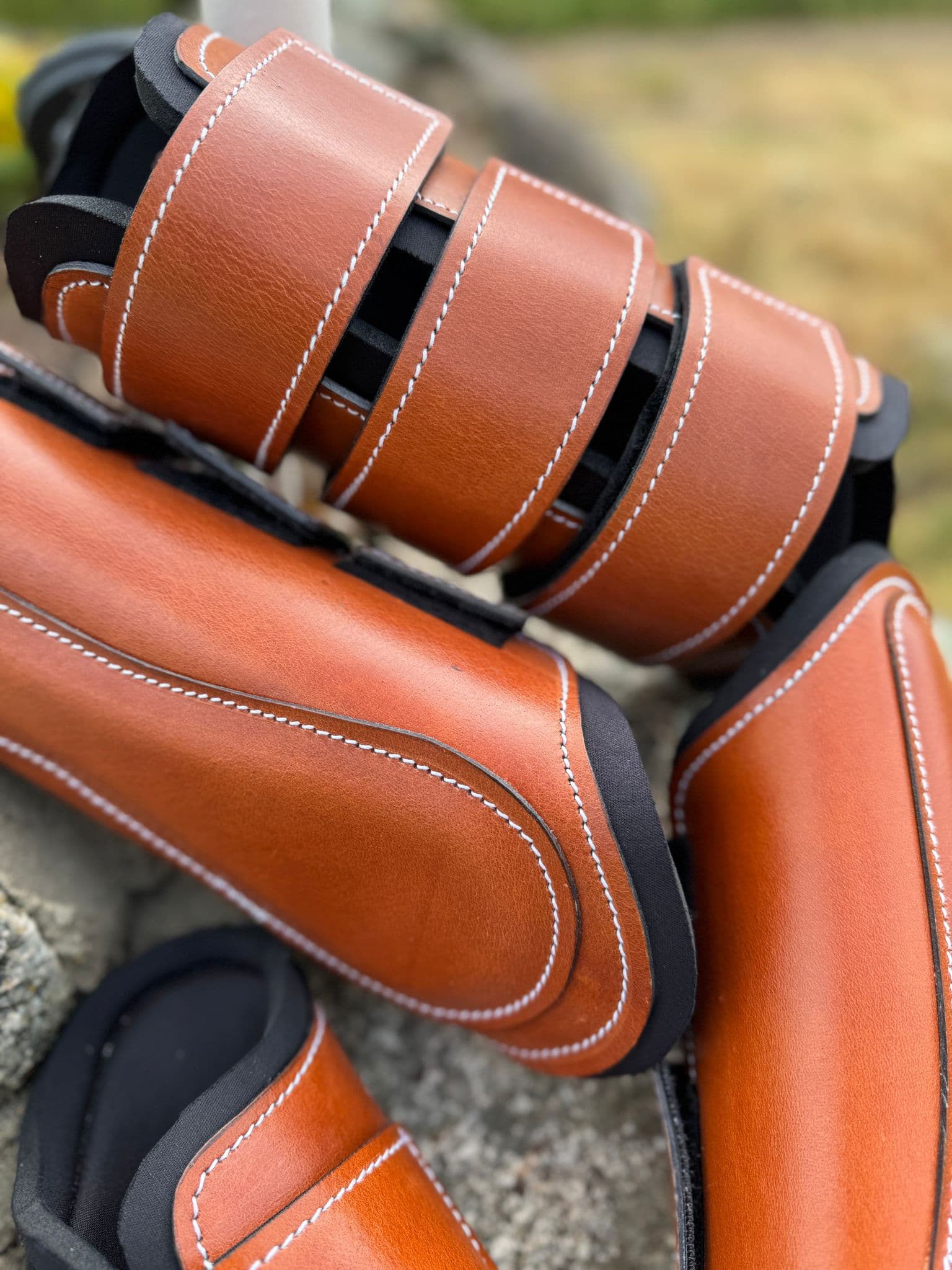 Protectores delanteros y traseros de cuero -neopreno